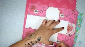 plantilla en papel decorado para hacer para la envoltura original de regalos